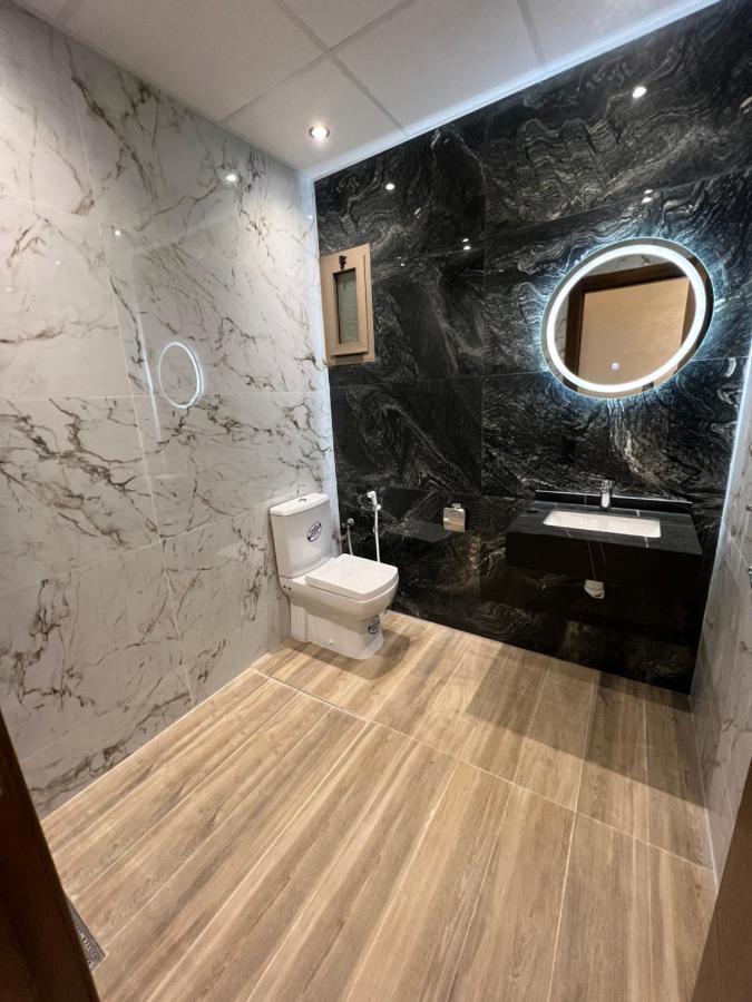 1 Apartment De Luxe Hay Almatar Надор Екстер'єр фото